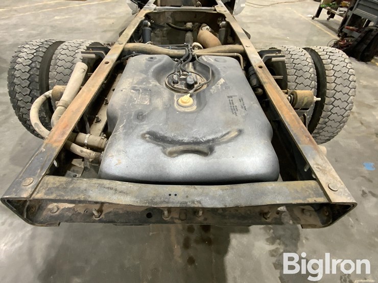 2013-massey-ferguson-730-image-20