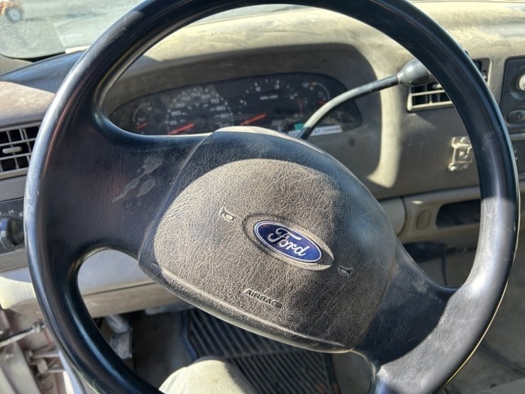 2003-ford-f550-xl-sd-image-26