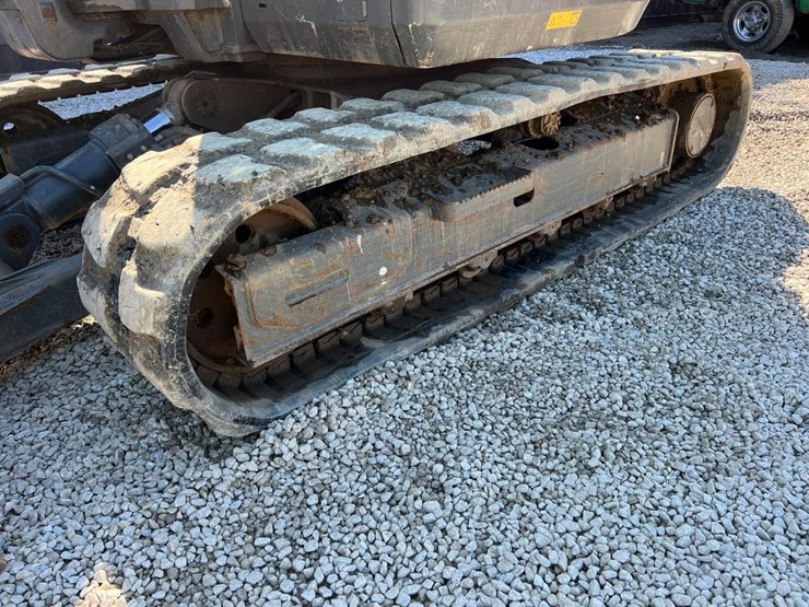 volvo-ecr88-image-14