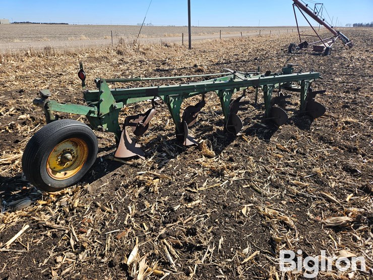 john-deere-5-image-5