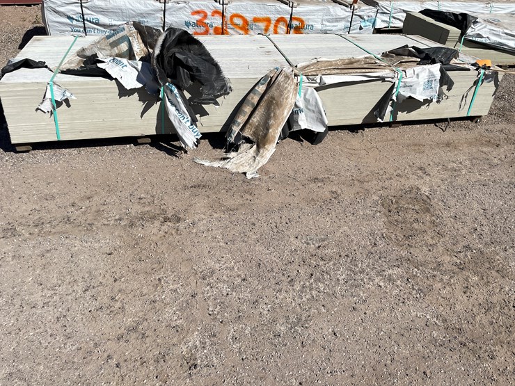 #4342-•-(appx.-180-pieces)-allura-unvented-fiber-cement-16"-soffit-bundle---primed-with-cedar-grain-texture-image-6