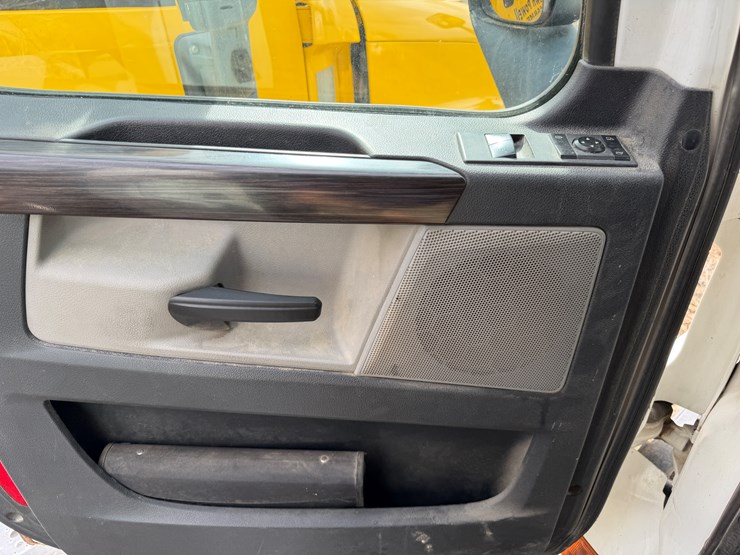 #40953-•-2019-freightliner-cascadia-t/a-daycab-truck-tractor-3akjhtdv4kskd3197-image-72