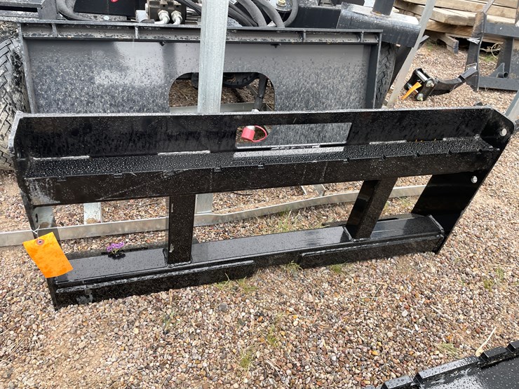 #4371-•-unused-2026-wolverine-pallet-fork-frame-attachment-image-9