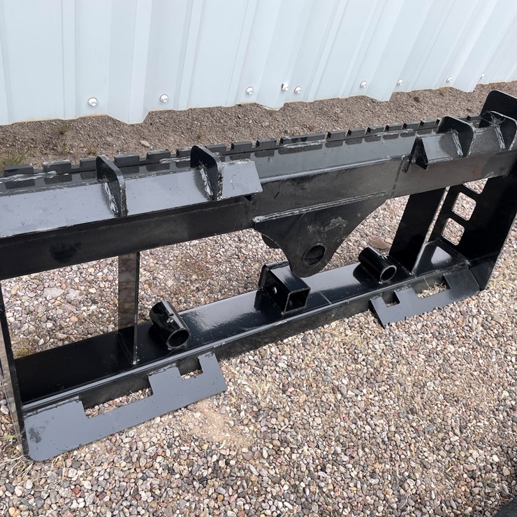 #4368 • Unused 2026 Wolverine Pallet Fork Frame Attachment