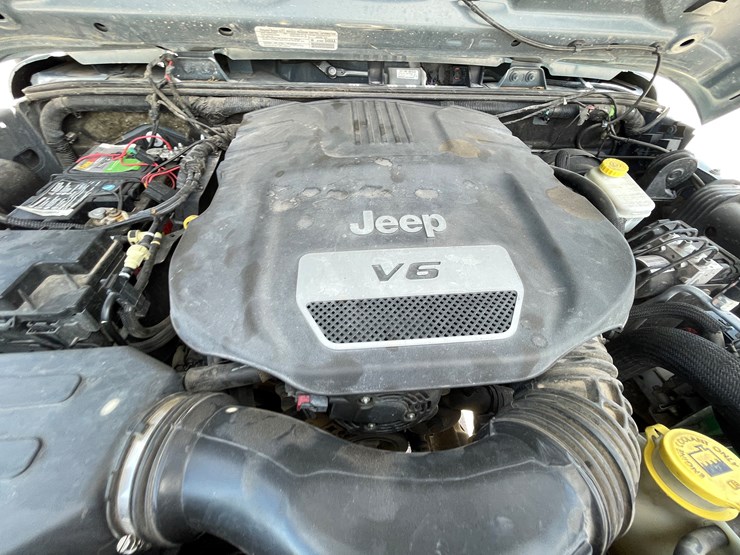 2014-jeep-wrangler-image-96