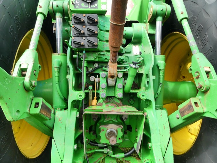 1994-john-deere-8300-image-7