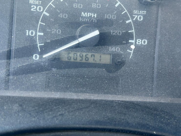 1994-ford-f550-image-19