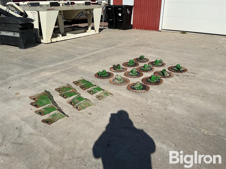 john-deere-a-image-1