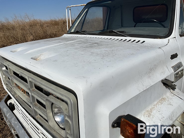 1979-gmc-sierra-6000-image-14