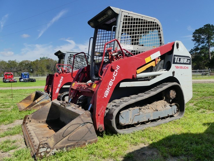 2020-takeuchi-tl8r2-image-1