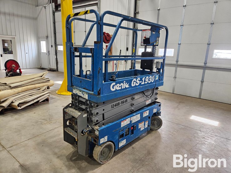 2016-genie-gs1930-image-8