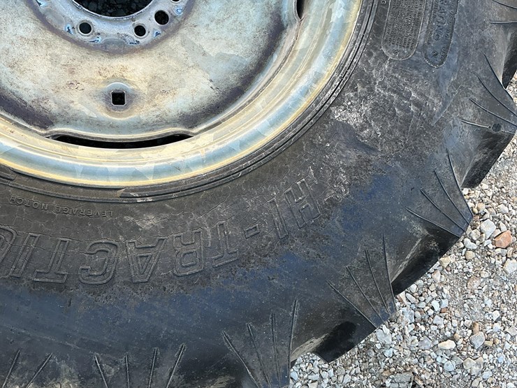 titan-16.9-24-irrigation-pivot-tires-image-15