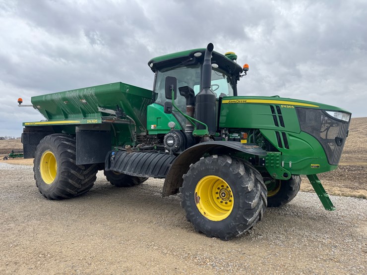 2019-john-deere-f4365-image-9