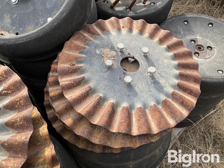 coulter-hubs-&-arms-image-11