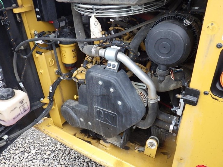 caterpillar-226d3-image-9