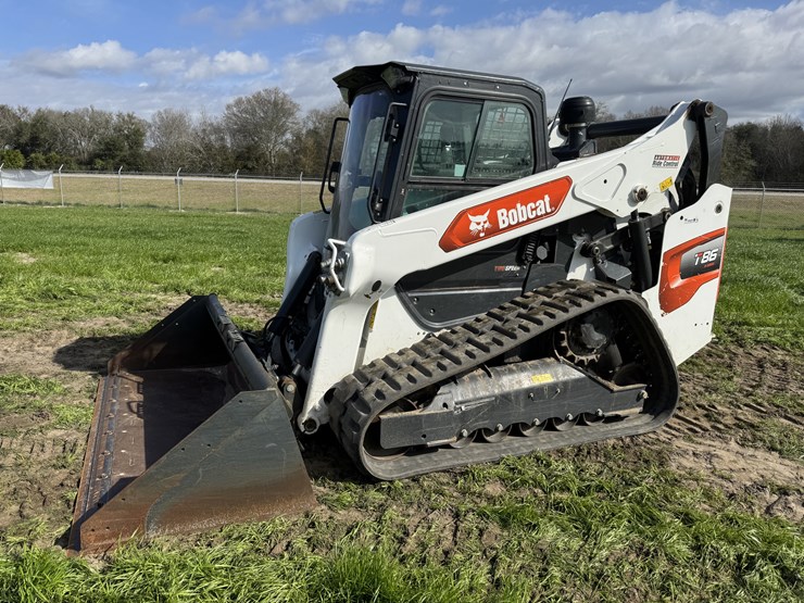 2023-bobcat-t86-image-2
