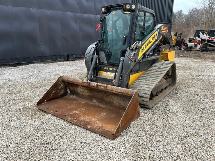 2020-new-holland-c332-image-8