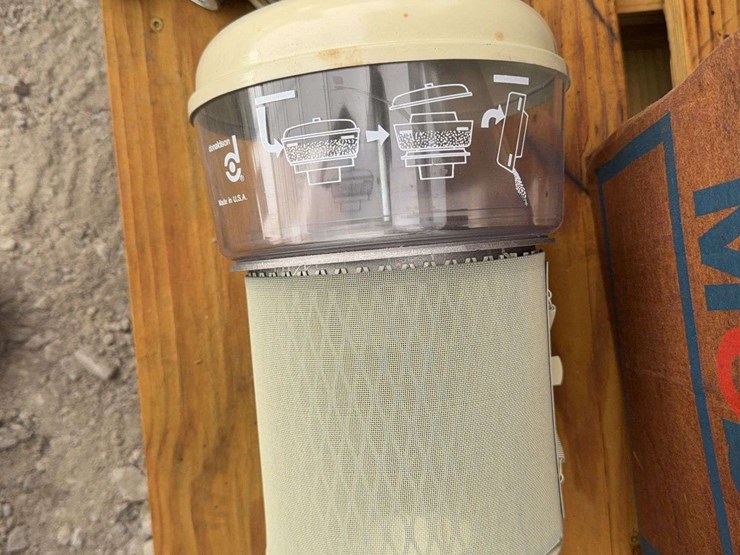 tractor-tires,-grease-and-air-cleaner-image-15