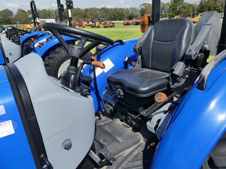 2022-new-holland-boomer-45-image-10