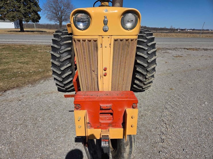 case-730-comfort-king-tractor-image-36