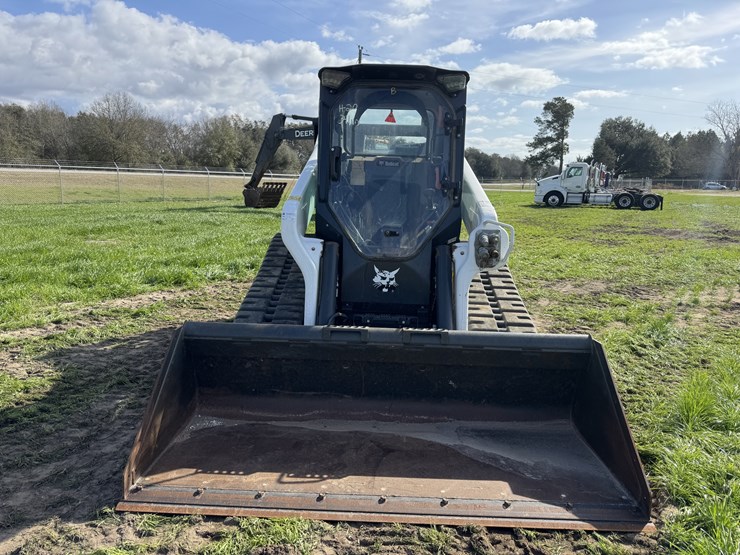 2023-bobcat-t86-image-9