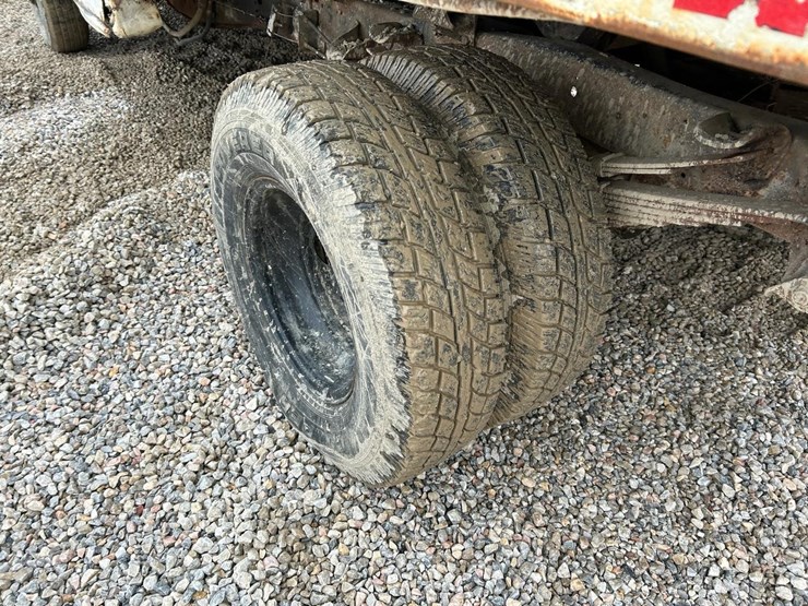 ford-dump-truck-image-16