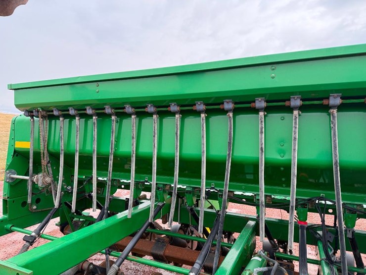 john-deere-1560-image-51