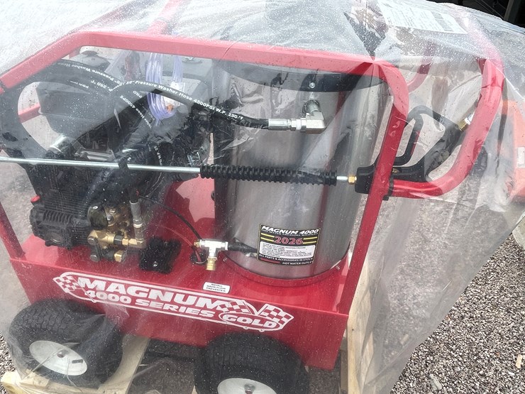 #4301-•-unused-hot-water-pressure-washer-image-8