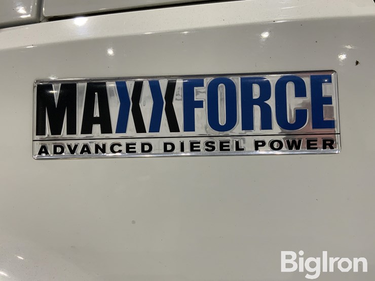 2014-international-durastar-4400-image-13