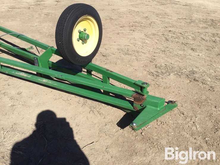 john-deere-24-image-13