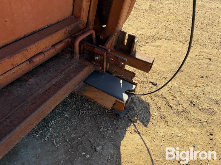 bowman-hydraulic-cattle-chute-image-10