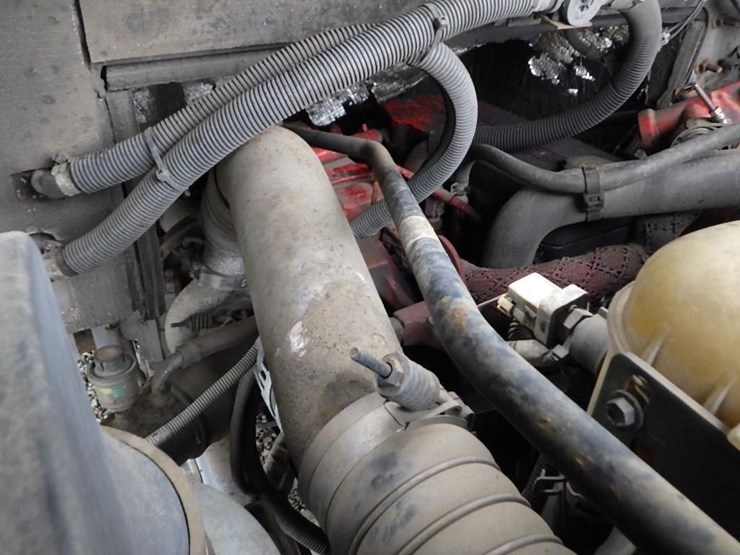 2008-freightliner-mt45-image-13