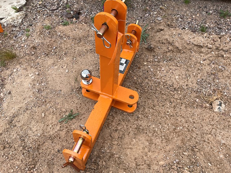 2026-caterpillar-10-image-2