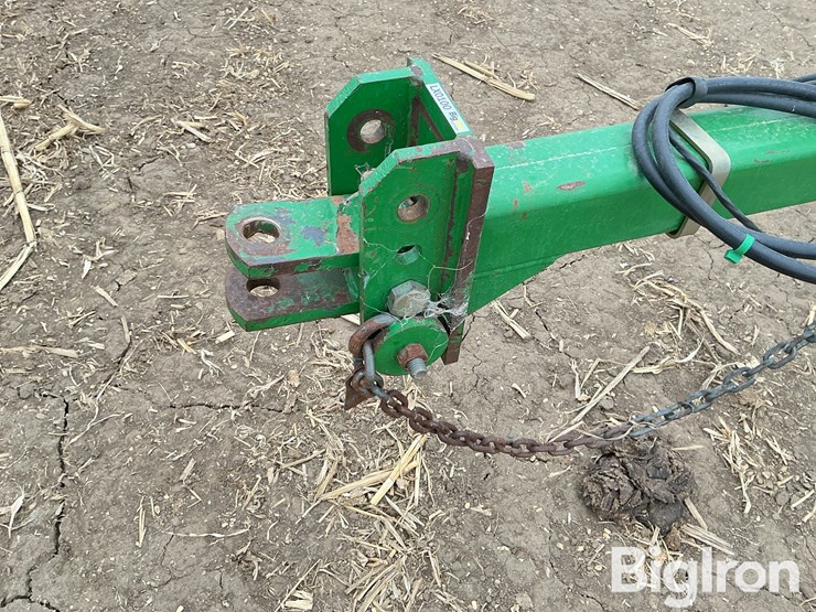 john-deere-200-image-9