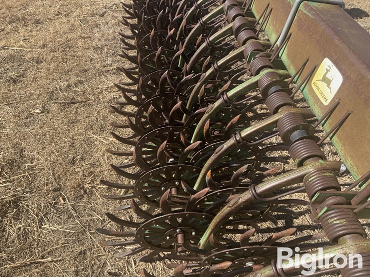 deere-tires-image-12