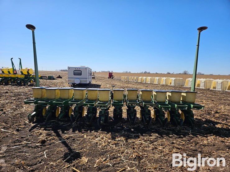 john-deere-7100-image-6