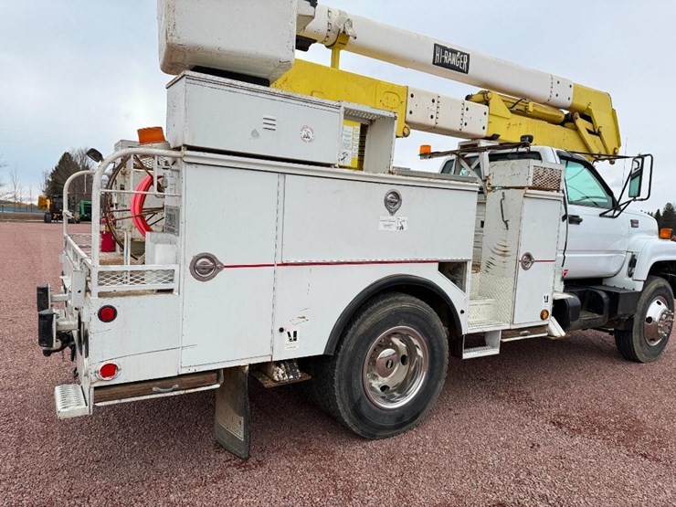 caterpillar-3126-image-33