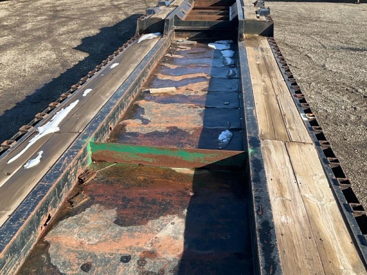 2005-unknown-trailer-image-10