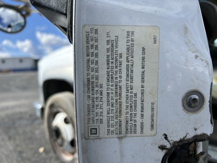 1997-chevrolet-3500-image-16