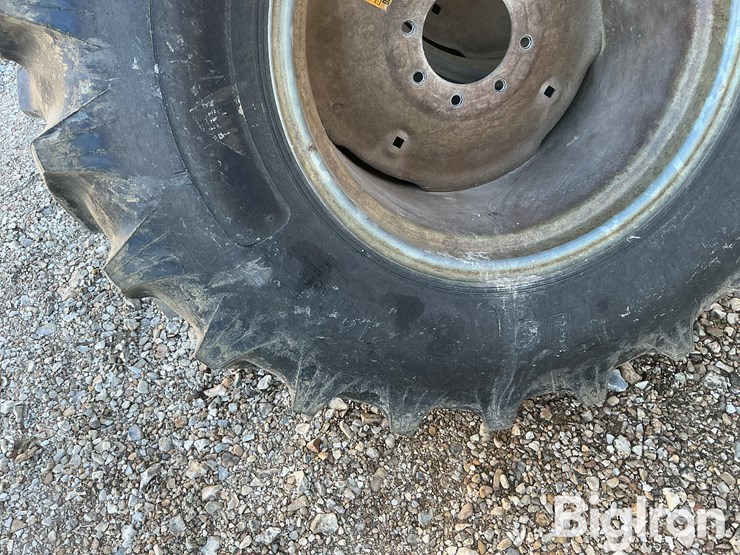 bkt-16.9-24-irrigation-pivot-tires-and-rims-image-12