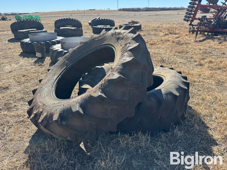 20.8-38-tires-image-8