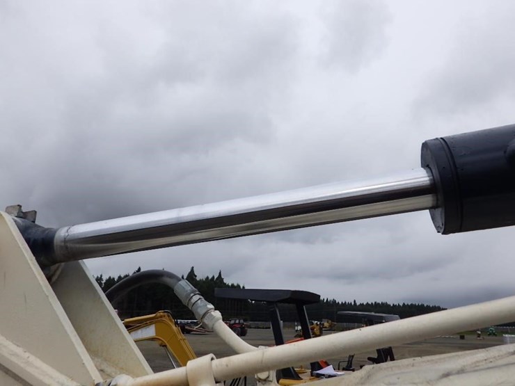 nissan-n300-image-16