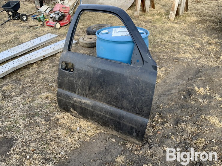 chevrolet-2500hd-image-1