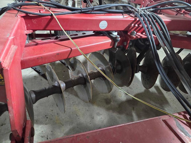 case-ih-3900-image-42