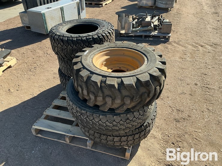 john-deere-12-image-2