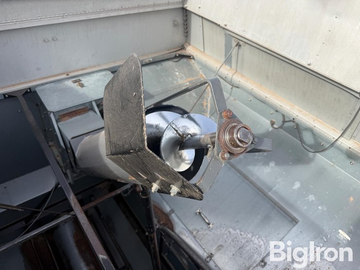 gleaner-r72-image-17