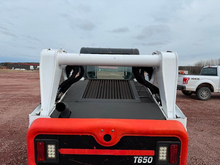 bobcat-t650-image-26