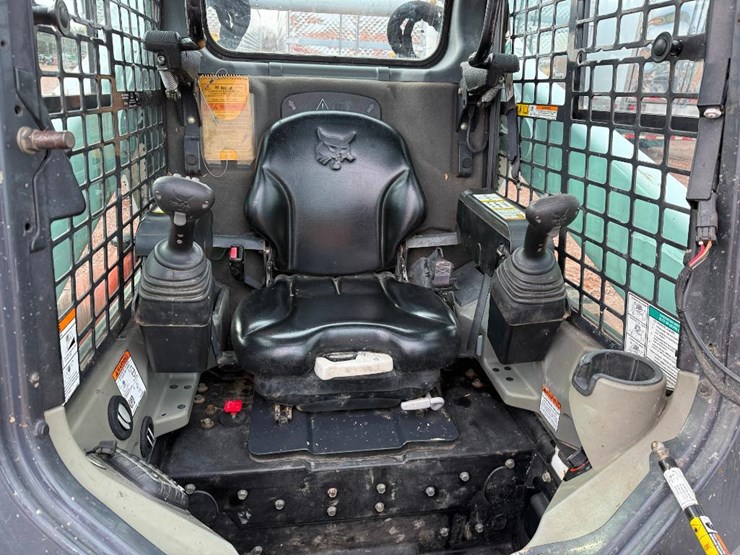 bobcat-t650-image-31