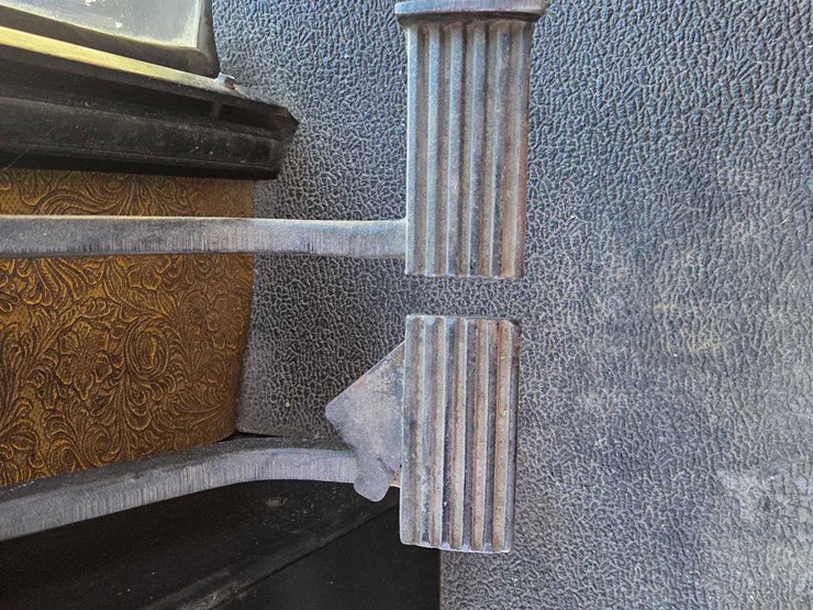 ih-5288-tractor-image-59