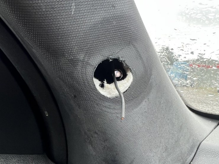 2018-ford-explorer-image-30